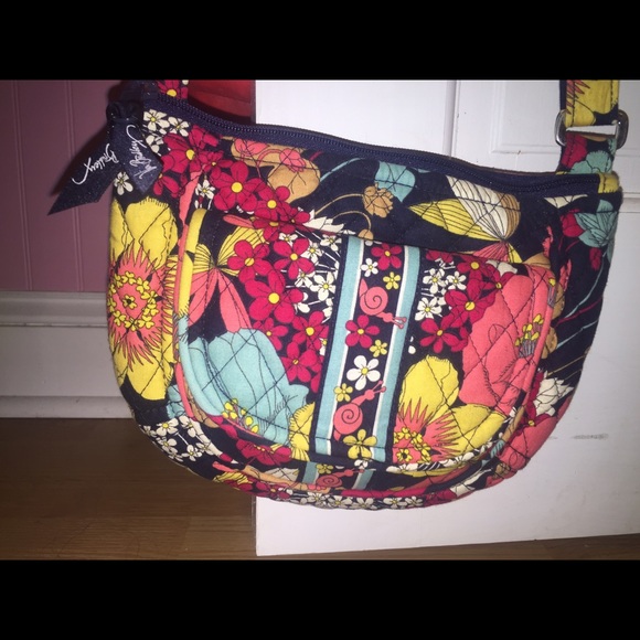 Vera Bradley Cross Body Purse in Happy Snails - Picture 3 of 4