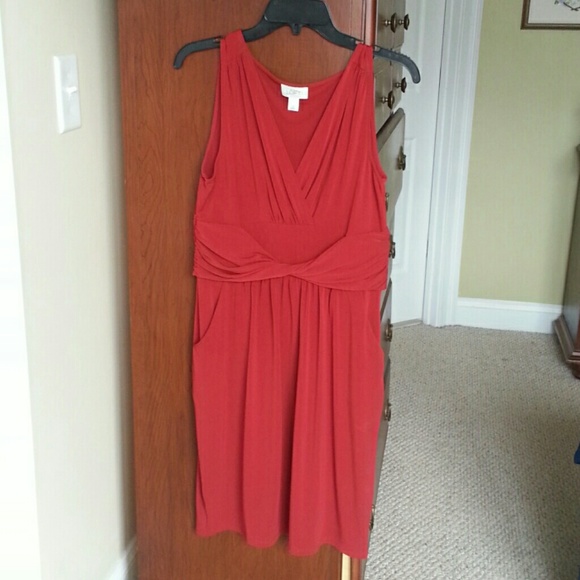 Sleeveless dress
