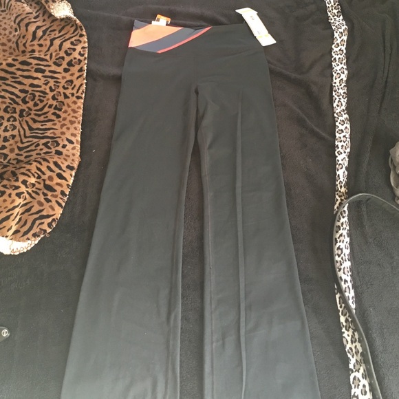 Womens Under Armour Yoga Pants