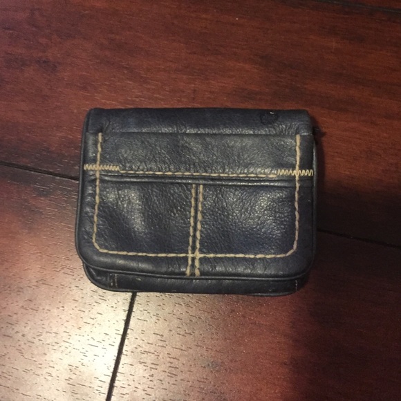 Fossil wallet