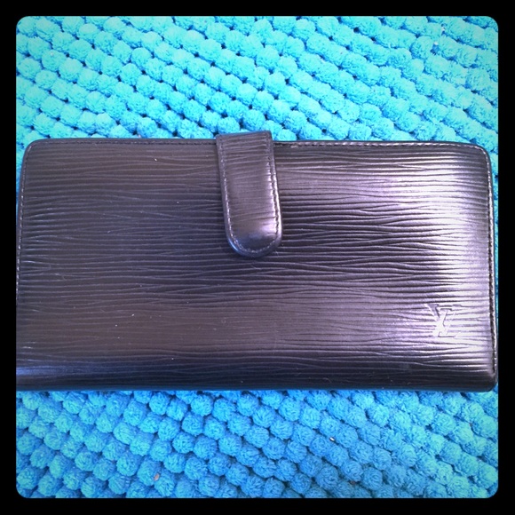 Louis Vuitton black leather wallet