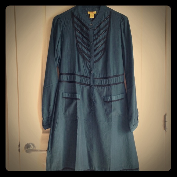 NWOT. Peacock blue dress.