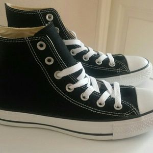 NEW Converse