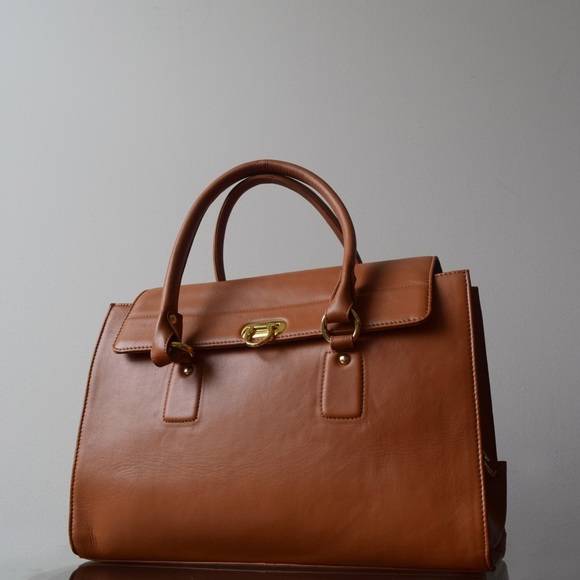 Stun Tote