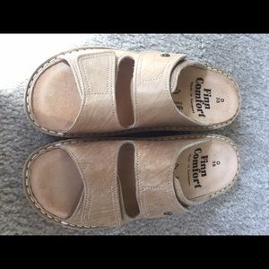 Beige/Marble Finn Comfort Sandals