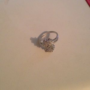 Diamond 'S' ring