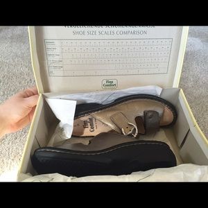 Bronze Finn Comfort Sandal