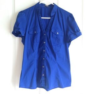 Blue short sleeved button down shirt