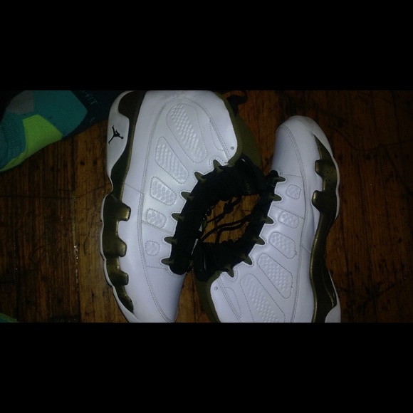 Military 9s