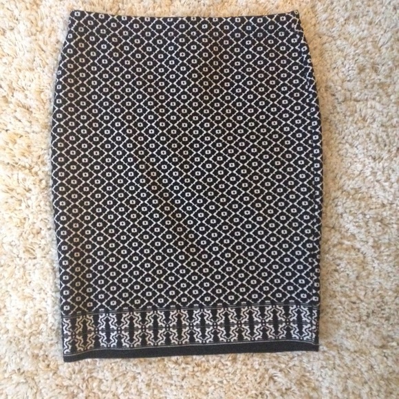 Max Studio Super Comfortable skirt.