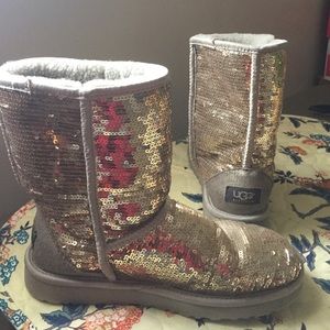 Silver sequin UGGS