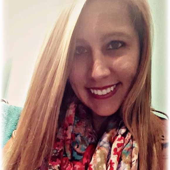 Meet your Posher, Tiffany - Picture 1 of 1