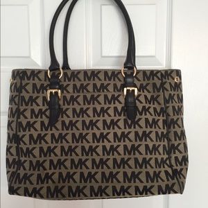 Michael Kors Logo Tote