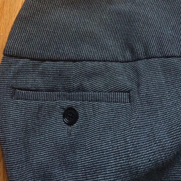 Express pants - Picture 3 of 3