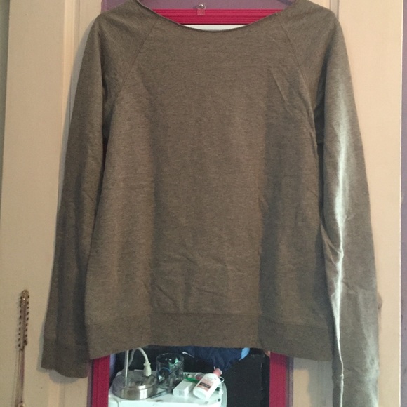 Marvel Sweater - Picture 2 of 3