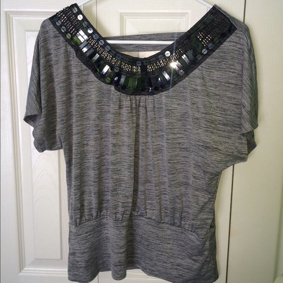 Dress shirt with embellishment and cute back!
