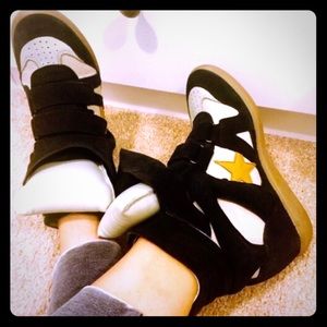 💖Isabel Marant Sneakers💖