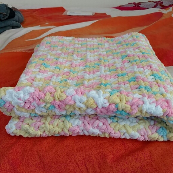 Handmade Bernat Baby changing mat. - Picture 2 of 2