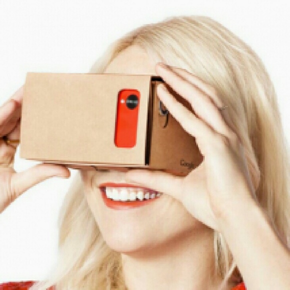 Virtual Reality Viewer - Picture 2 of 4