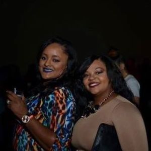 Meet your Posher, Crystal