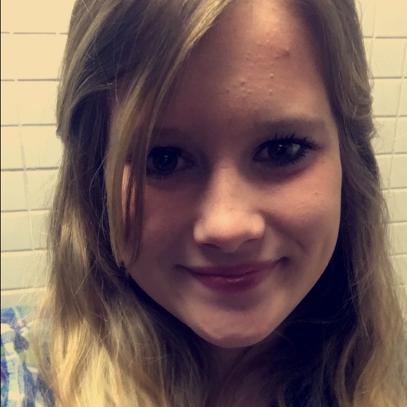Meet your Posher, Felicity - Picture 1 of 1