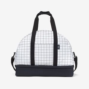 Kate Spade Saturday Weekender