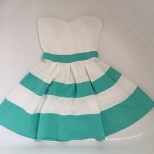 Windsor sweetheart tube dress