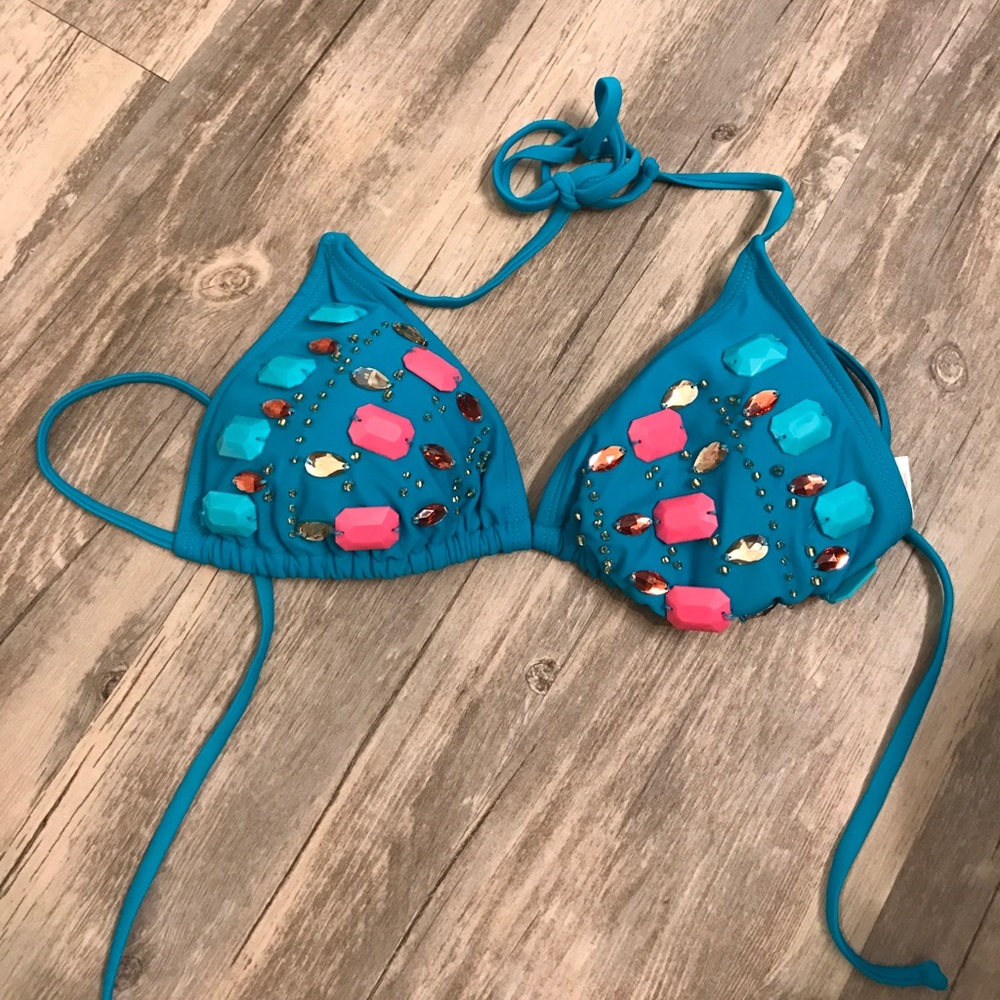 Xhilaration bikini top