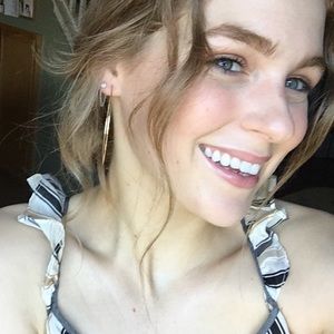 Meet your Posher, Casey