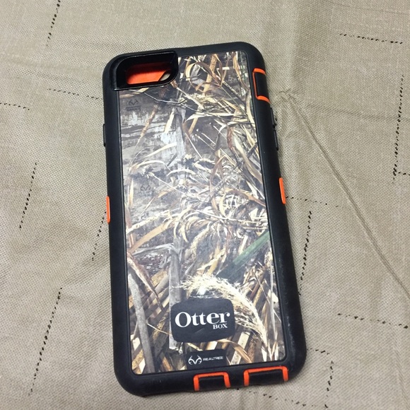 Camo otter box...iPhone 6