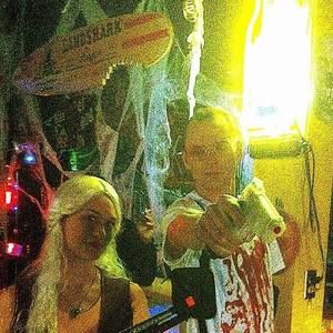 Meet your Posher, Stanley