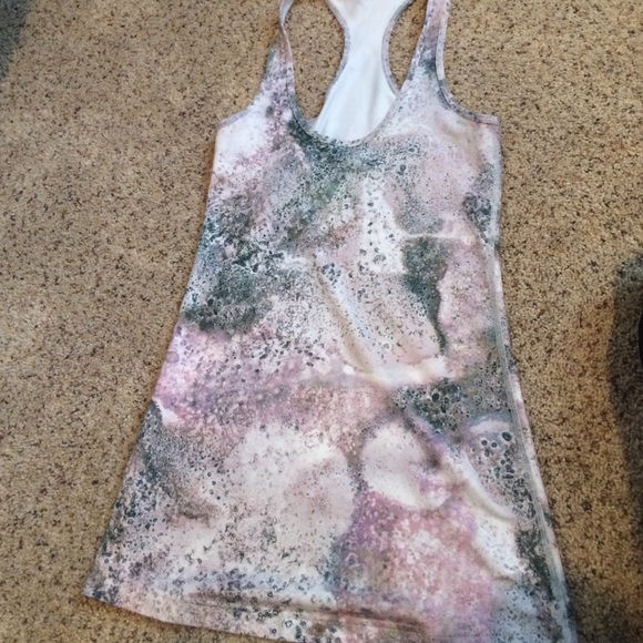 Lululemon Athletica Tanks - Picture 2 of 4