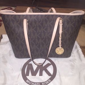 Michael Kors Tote