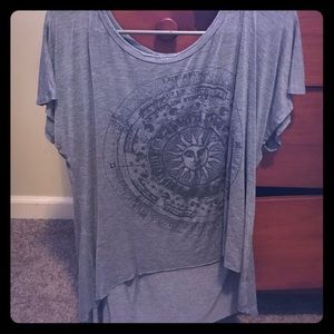 Short sleeved shirt