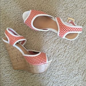 Cute and comfy pastel wooden wedges.
