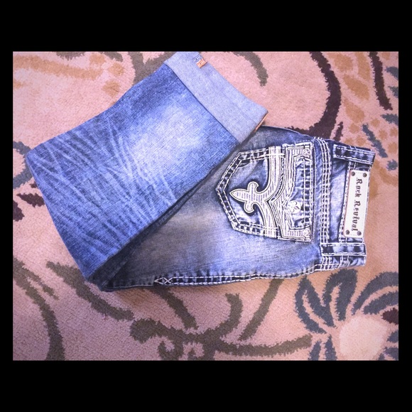 rock revival capris sz 25
