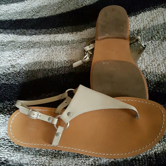 GAP Sandals - Picture 2 of 2