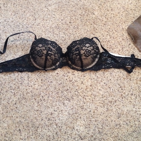 Black Lace Bra - Picture 1 of 1
