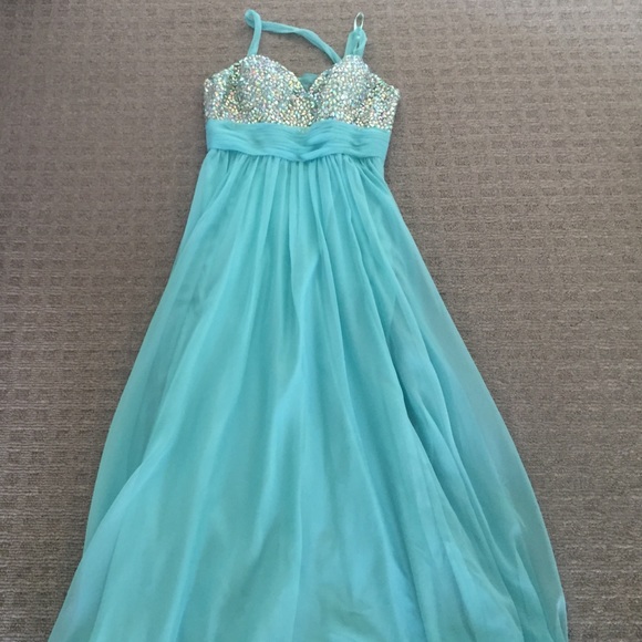 Formal Prom Dress - Picture 1 of 4