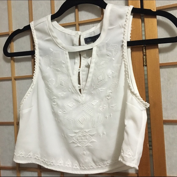 Kendall & Kylie White Crop Top