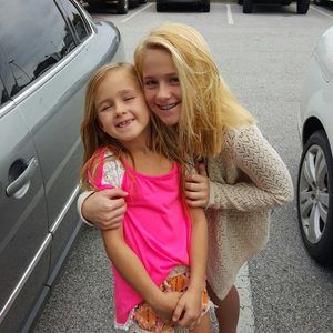 Meet your Posher, Delaney