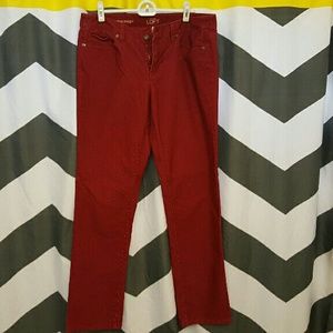Loft red cords