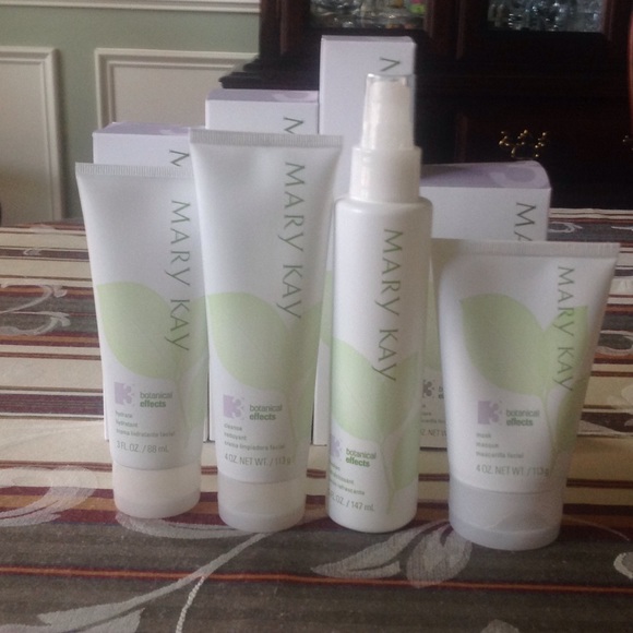 Mary Kay Botanical Effects Full Skincare Set - Picture 2 of 3