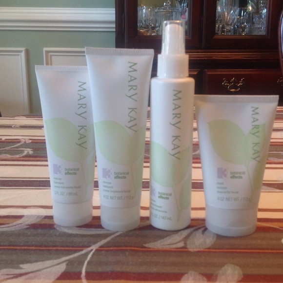 Mary Kay Botanical Effects Full Skincare Set - Picture 3 of 3