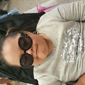 Meet your Posher, Carmen