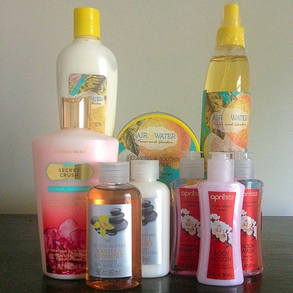 💕SOLD💕 Beauty Bundle - Picture 1 of 4
