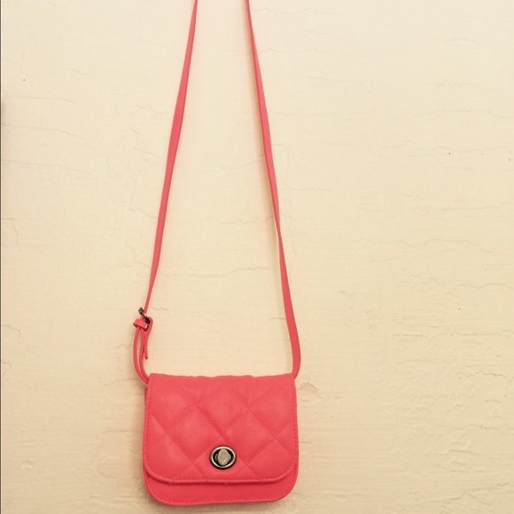 Pink purse.
