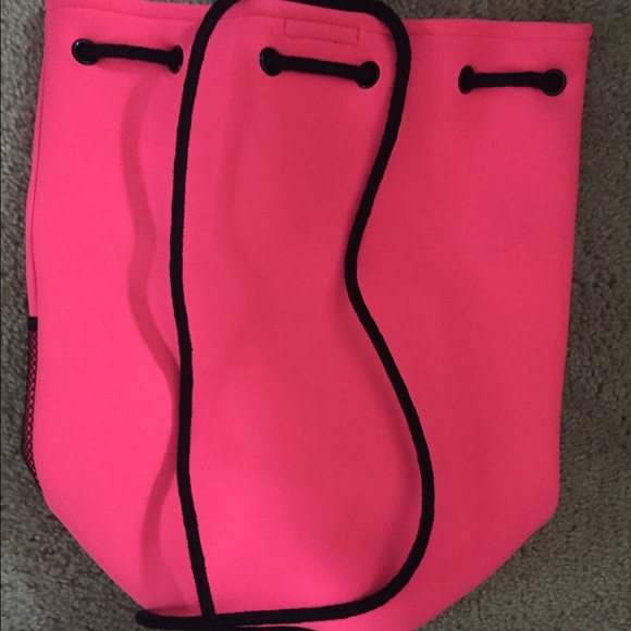 SOLD 🚫VS backpack - Picture 3 of 4