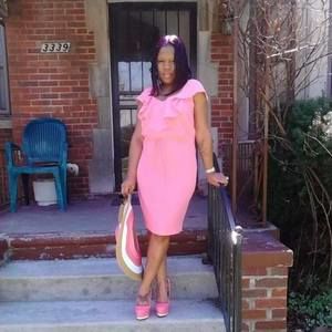 Meet your Posher, Regina