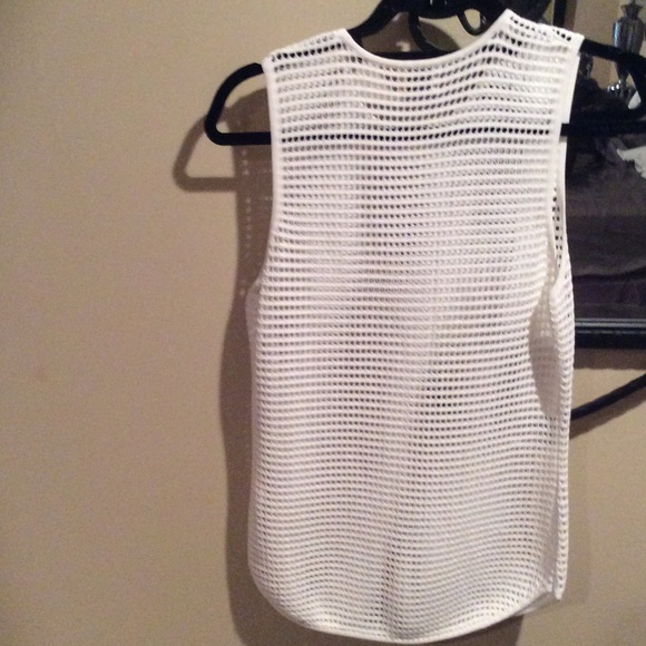 Heavy knit mesh white top! - Picture 2 of 2